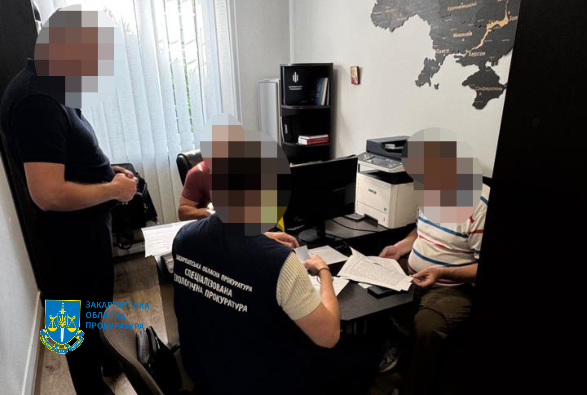 Law enforcement officers continue to record illegal felling in Transcarpathia: the head of the forestry of the branch of SE "Forest of Ukraine" allowed felling of trees in the protected area with losses of UAH 4.5 million