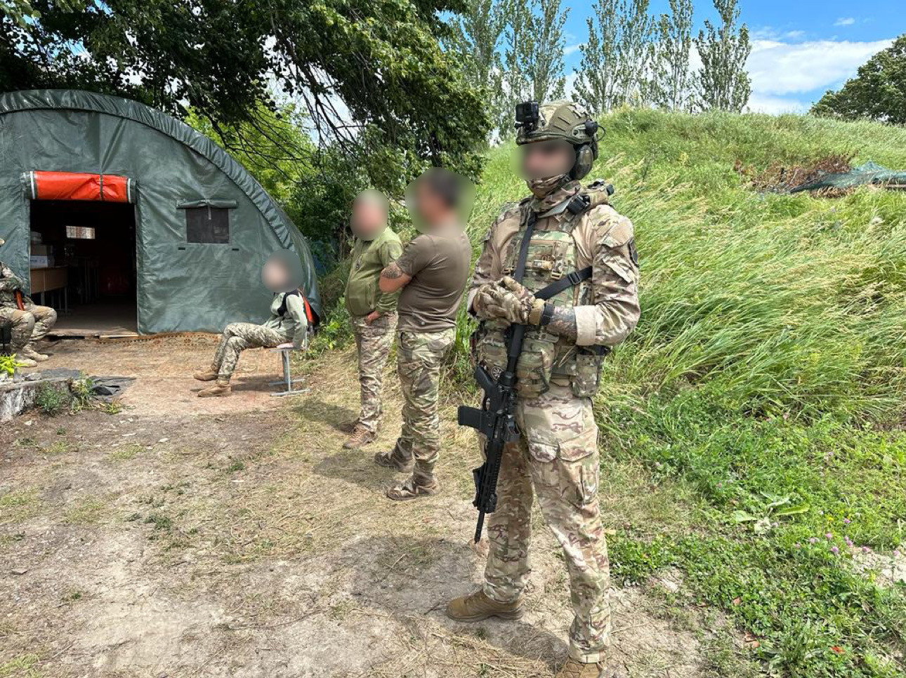 П’ятьох військовослужбовців викрито на привласненні 4,8 млн грн