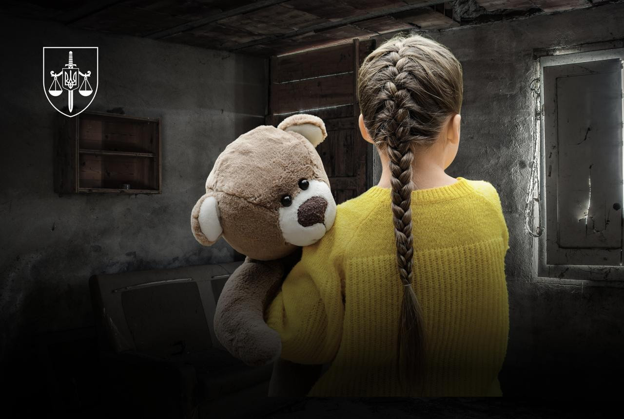 Прокуратура наполягатиме на довічному позбавленні волі для підозрюваного у п’ятирічному ґвалтуванні малолітньої онуки