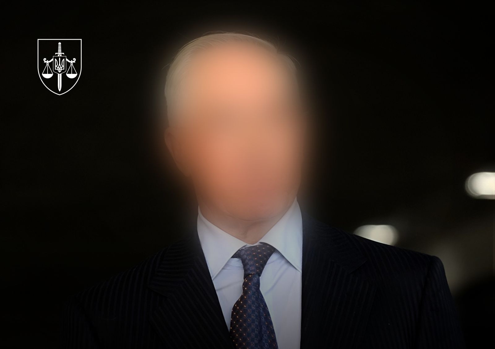 У Києві колишнього прем’єр-міністра України та його помічницю-піарницю заочно засуджено за державну зраду