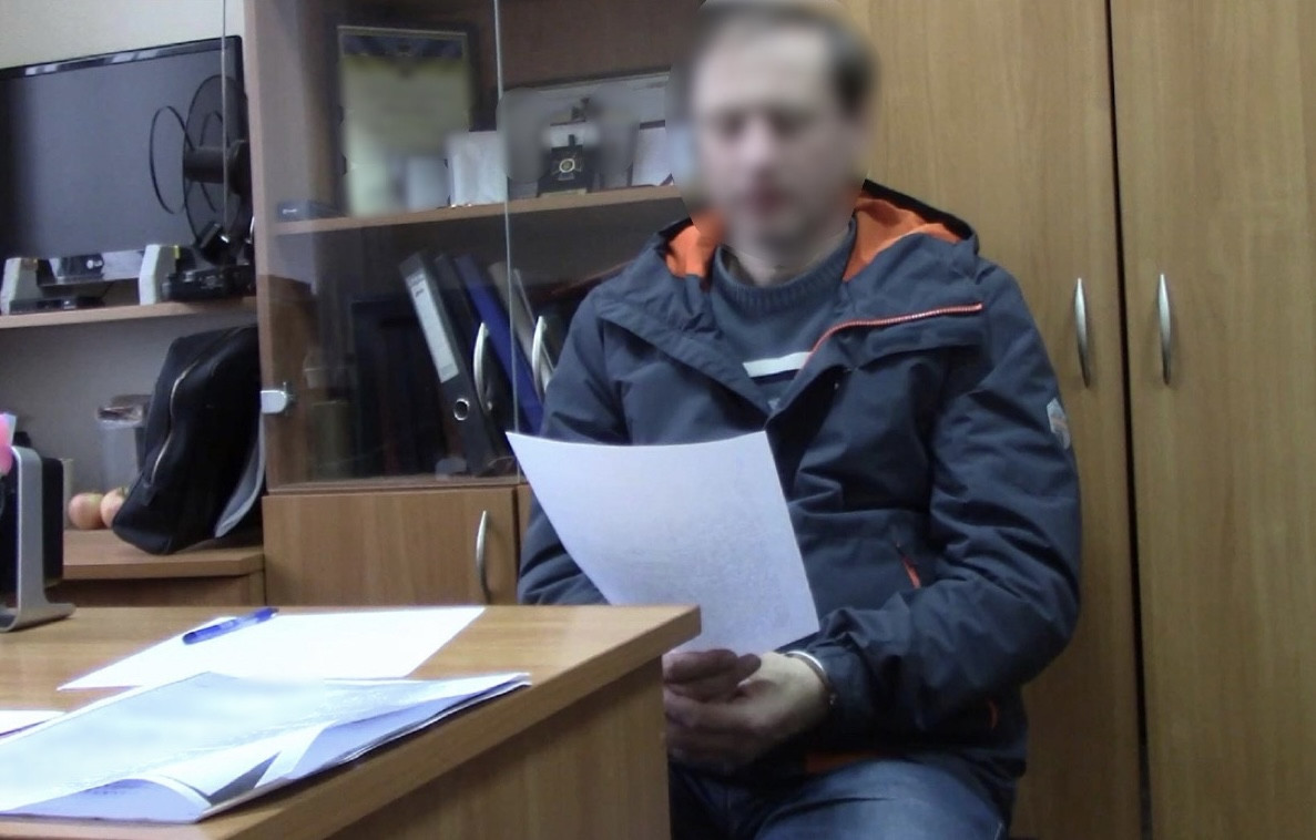 Агітував підлеглих перейти на бік ворога – за державну зраду судитимуть співробітника СБУ