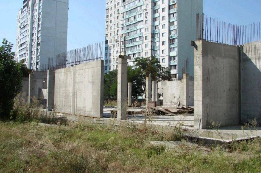 10 млн грн збитків на реконструкції спортивного об’єкту – повідомлено про підозру в.о. директора КП «Спортивний комплекс»