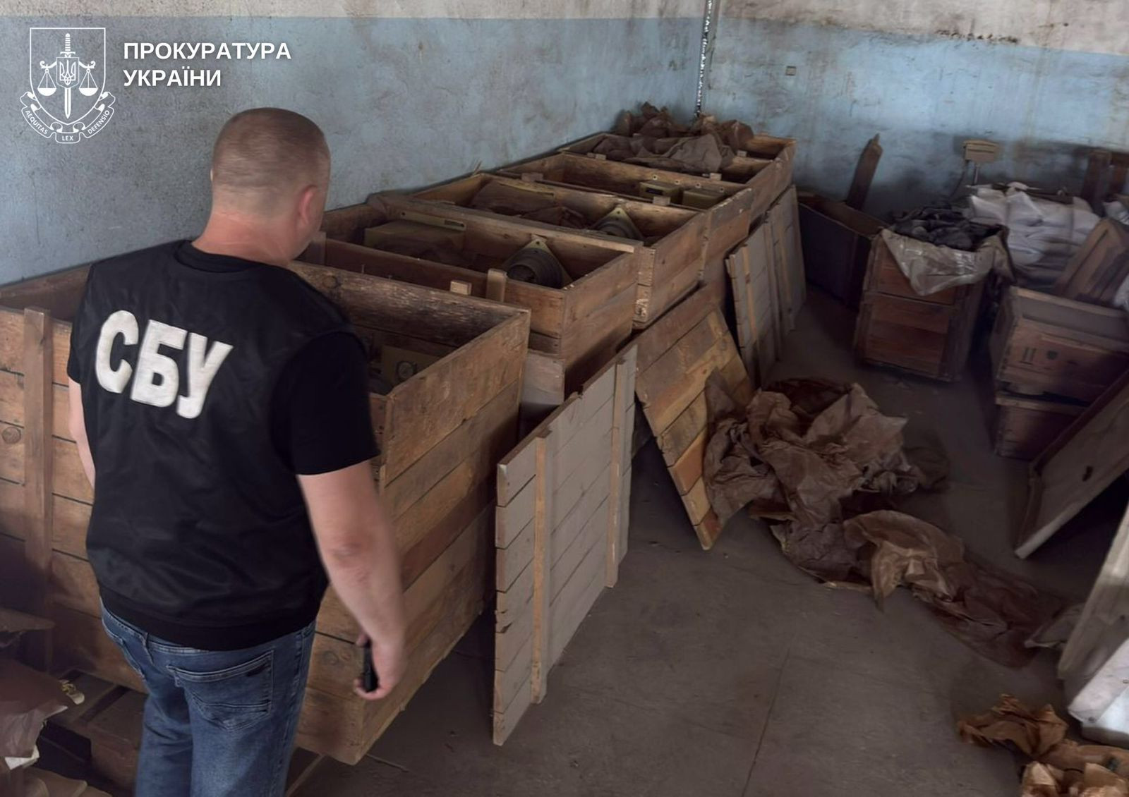 Tried to sell the ship's artillery forces - prosecutors of the Nikolaev area reported suspicion to a local entrepreneur