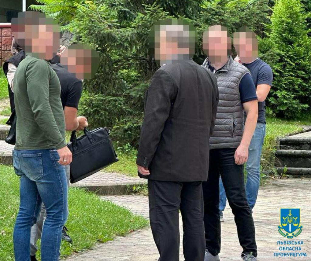 У Львові судитимуть адвоката за зловживання впливом