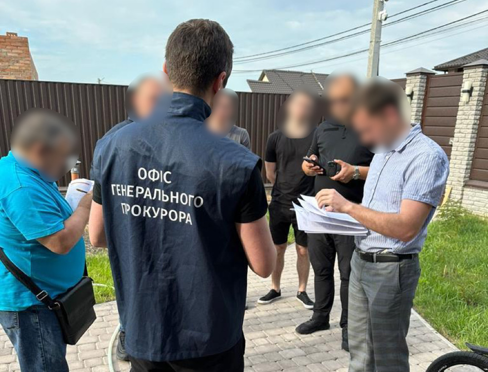 Колишнім посадовцям Держгеокадастру на Вінничині повідомлено про підозру у службовій недбалості зі збитками 73 млн грн