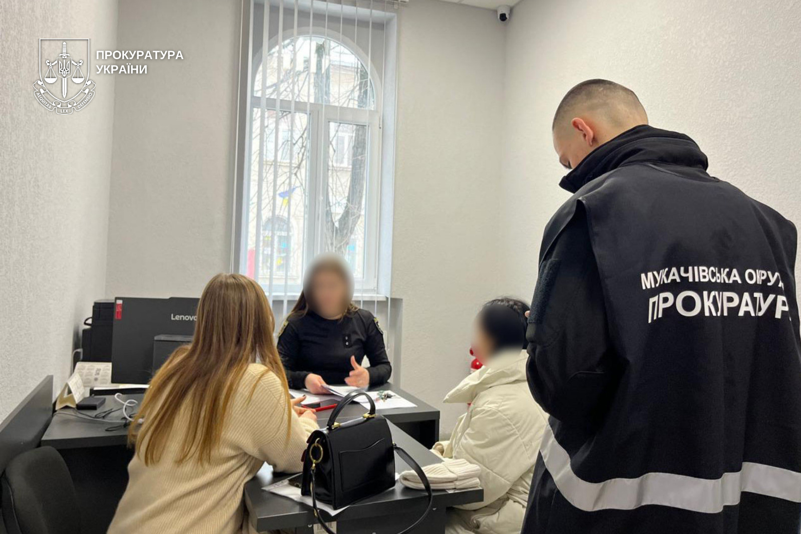 Судитимуть двох акушерів-гінекологів, через недбалість яких одна дитина померла, інша — отримала інвалідність