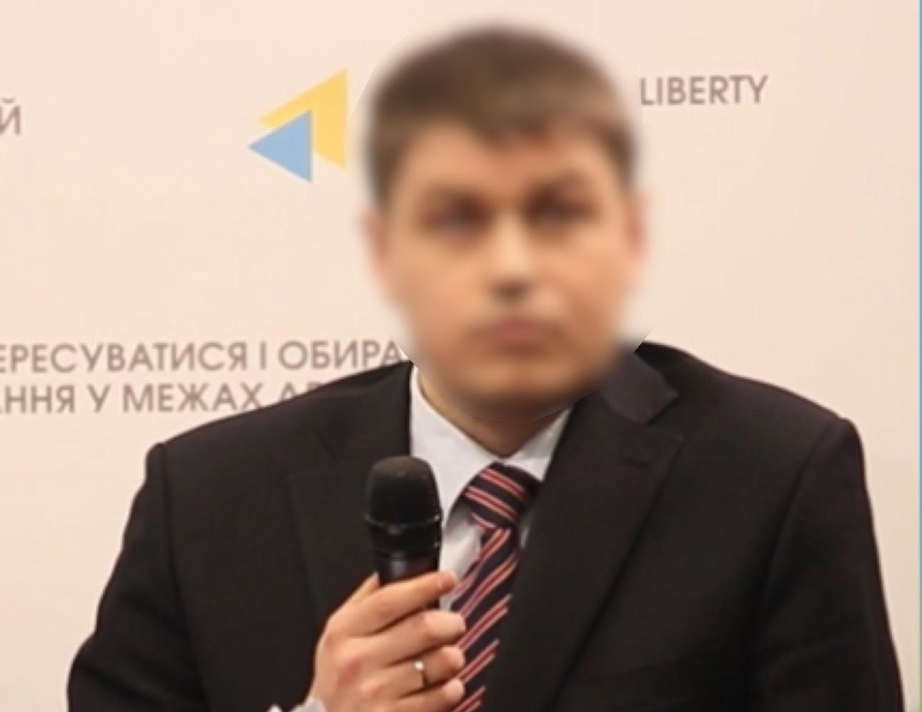 Викрито суддю, який отримав громадянство рф і продовжував одержувати суддівську винагороду на суму майже 2 млн грн