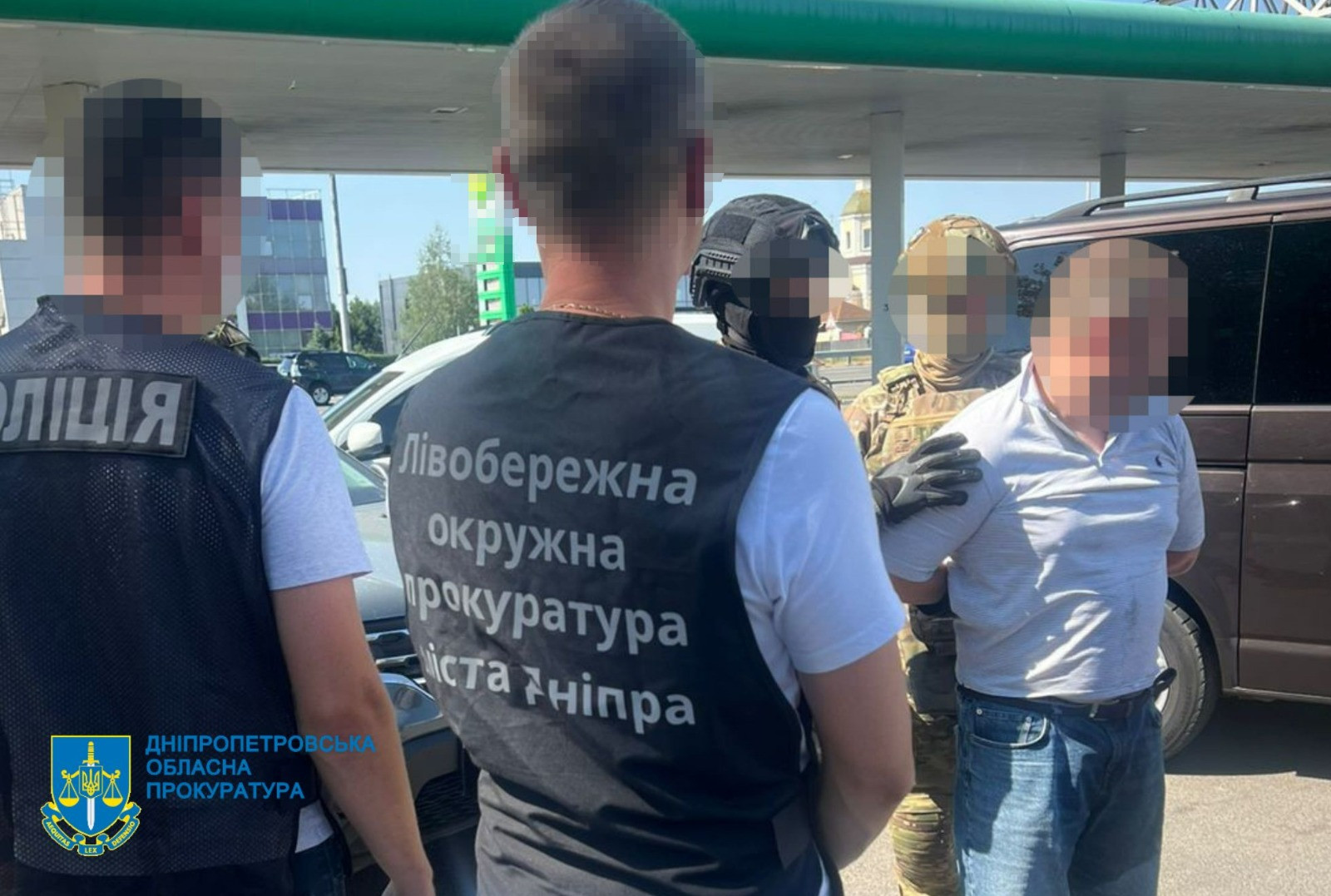 10 thousand US dollars for the status of a single father for crossing the state border - reported suspicion to the Dnieper resident
