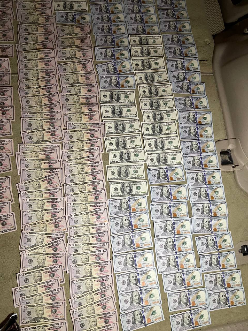 На Київщині викрито нападників, які заволоділи біткоїнами на суму 320 тис доларів США