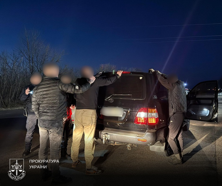 10,000 euros for organizing desertion: an ex-military man was detained in the Rivne region