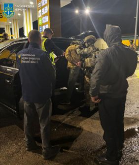 The Prosecutor's Office of Kyiv Region exposed a scheme of receiving a bribe for "solving issues" in the Tax Code
