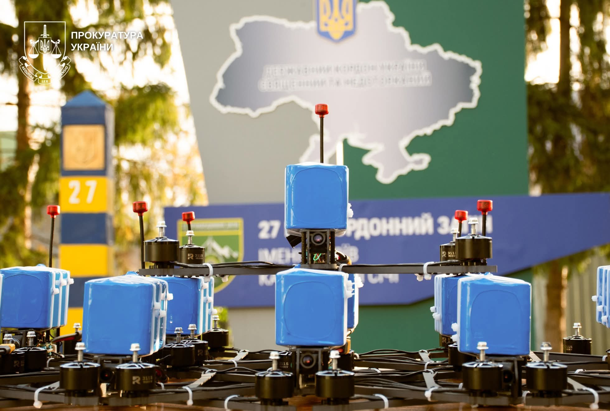 Prosecutors of Transcarpathia handed over a batch of FPV drones for servicemen of the 27th border detachment named after the heroes of Carpathian Sich