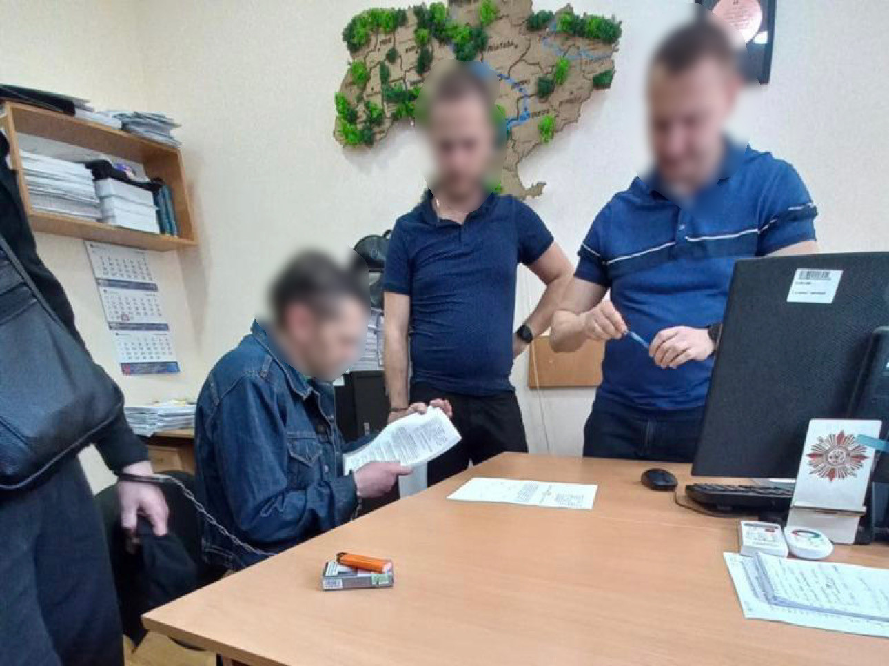 Судитимуть злочинну групу на чолі з так званими «смотрящими» за наркотрафіком у слідчому ізоляторі