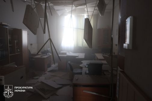 Prosecutors have documented the effects of an attack of enemy UAV on Kharkiv: Four people were injured