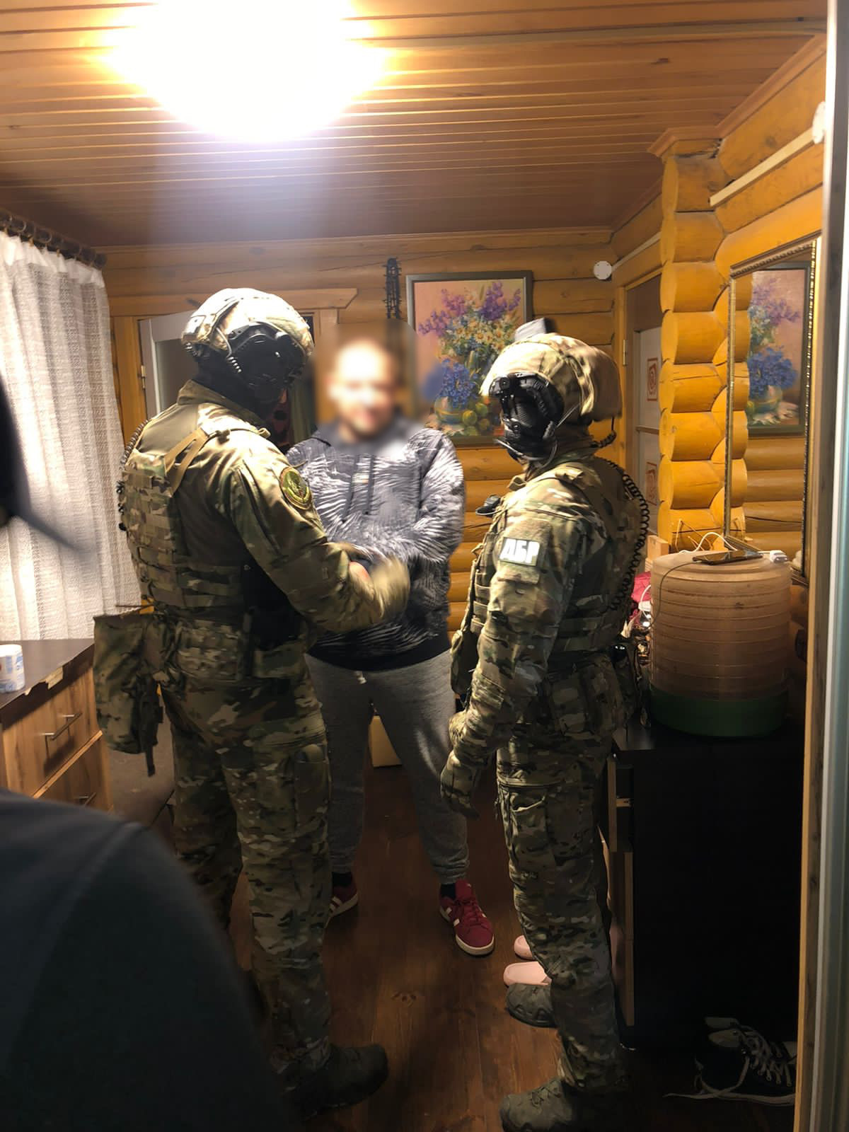 Держзрада та порушення порядку несення військової служби – судитимуть екскерівника УСБУ в Харківській області