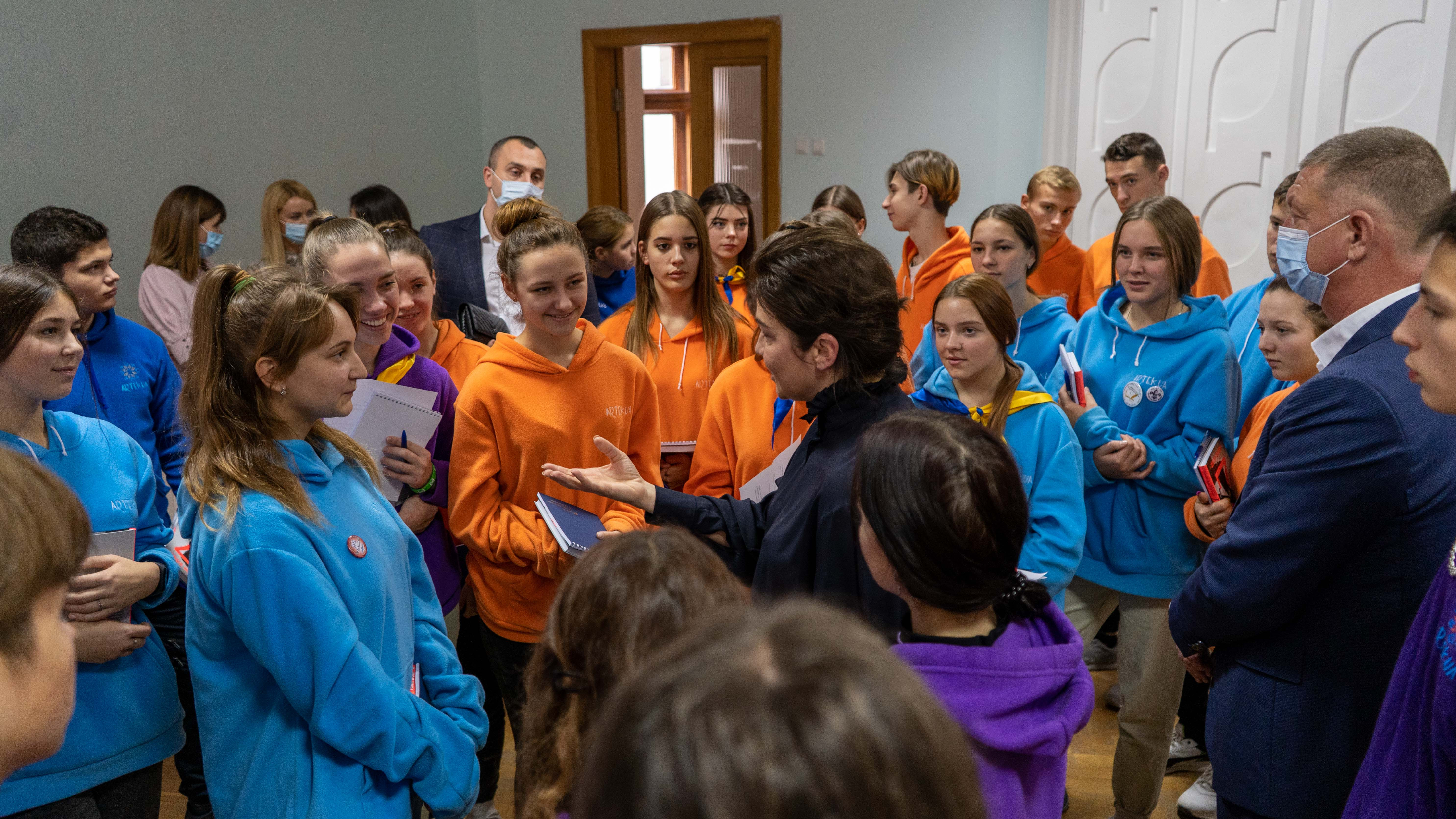 Ірина Венедіктова провела просвітницький урок для дітей у «Артеку» (ФОТО)