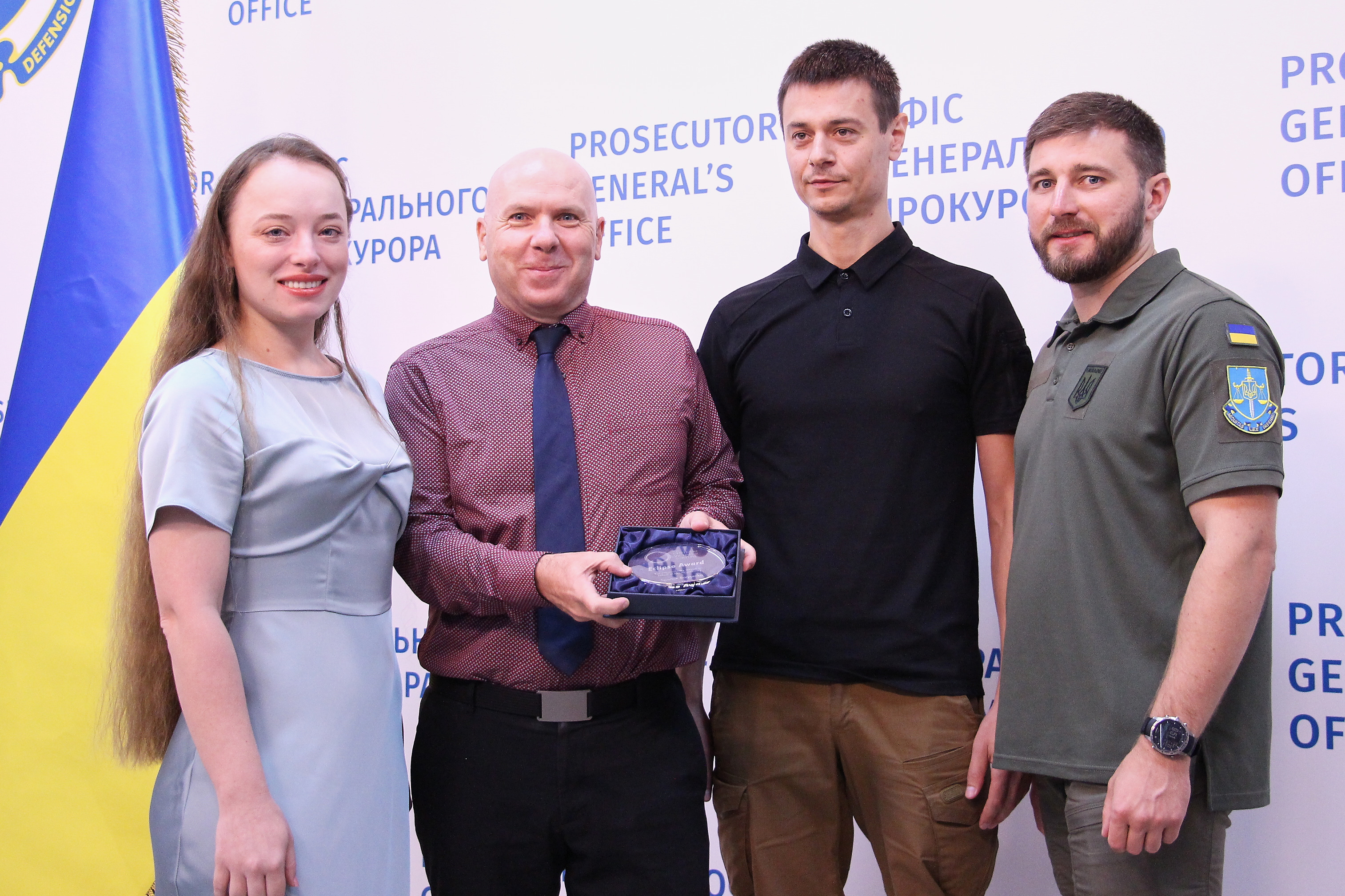 Українські прокурори отримали від Центру допомоги жертвам катувань премію Eclipse Award