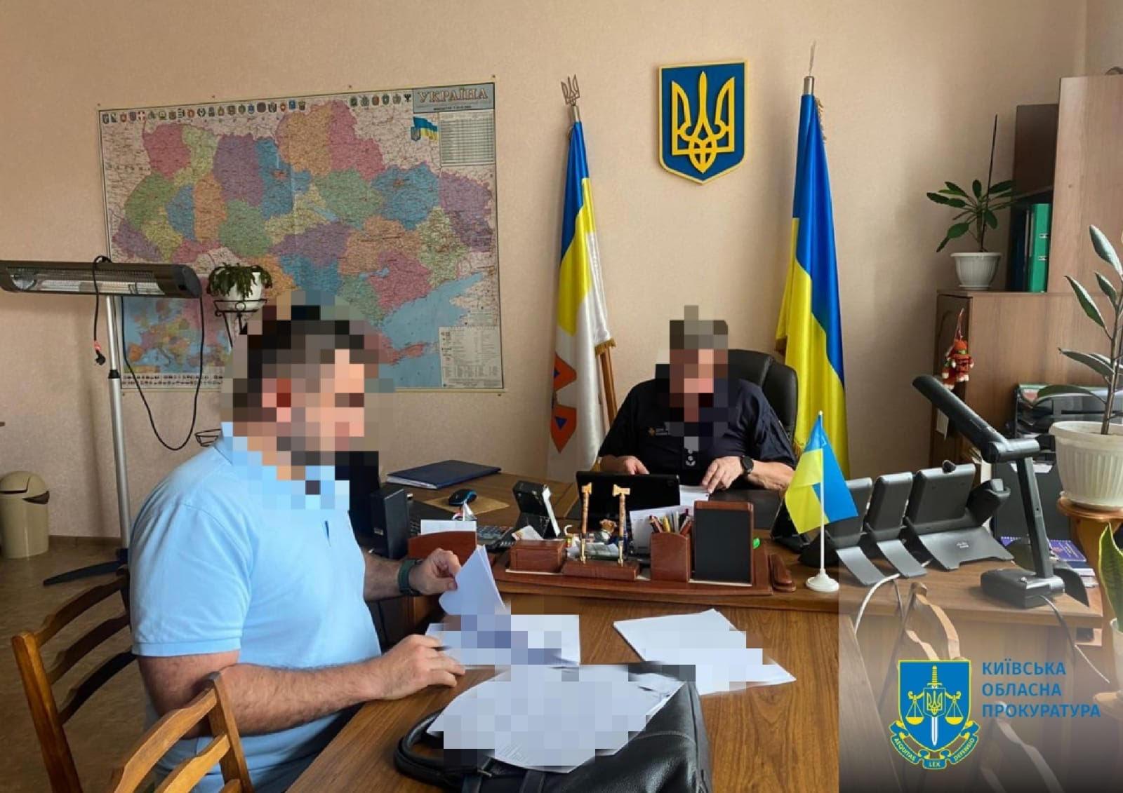 Двох посадовців ДСНС України підозрюють у службовій недбалості зі збитками понад 14 млн грн під час закупівлі комп’ютерного обладнання