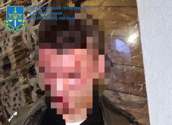 Співробітника УДО судитимуть за вбивство підлітка на станції фунікулера в Києві