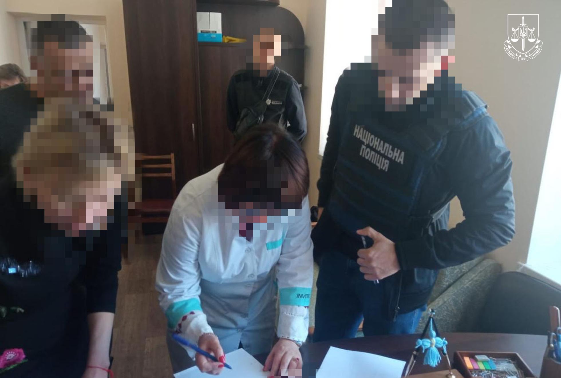 Безпідставно надали групу інвалідності сину посадовця – на Черкащині підозрюють лікарів ЛКК та МСЕК