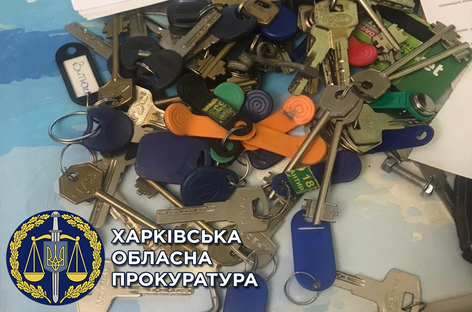 Шахрайське заволодіння квартирами у Харкові на понад 1,3 млн грн – особі повідомлено про підозру (ФОТО)