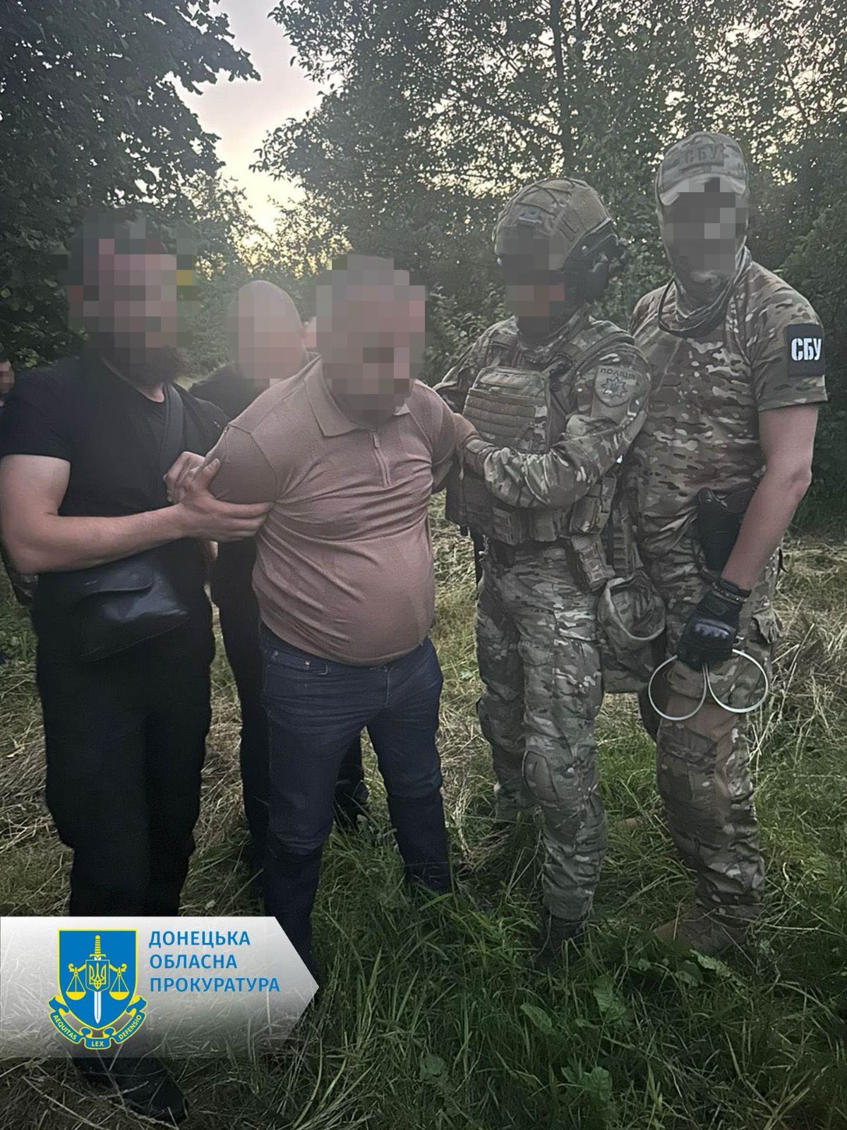 Через Тису за 15 тис євро  – правоохоронці Донеччини викрили організатора незаконних переправлень військовозобовʼязаних через кордон