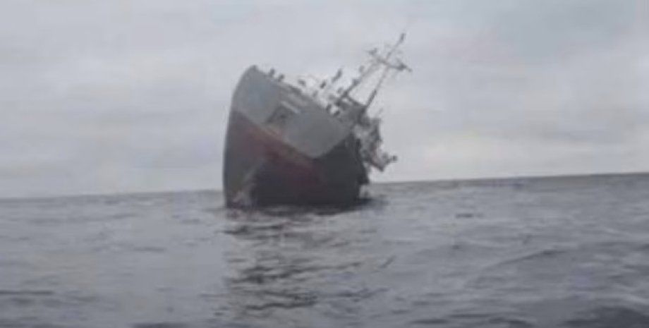 Обстріл цивільного судна «HELT» російським військовим кораблем на Одещині - розпочато розслідування
