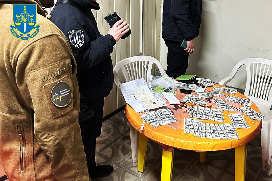 На Донеччині судитимуть двох продавців автівок, ввезених в Україну для ЗСУ