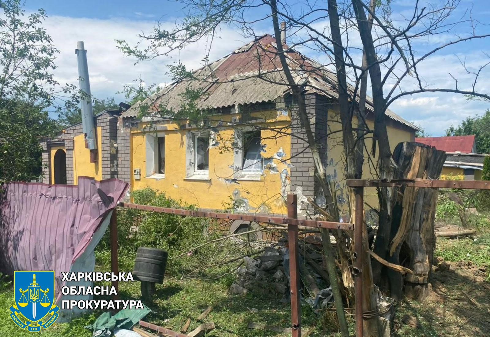Ворог вдарив по селу на Куп’янщині, постраждав мирний мешканець - розпочато провадження