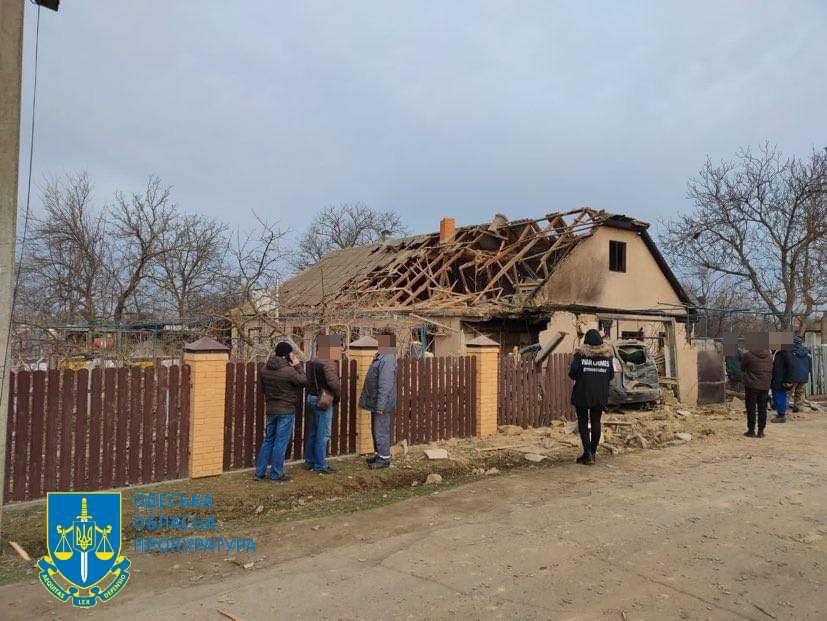 Ворожий обстріл цивільної та припортової інфраструктури Одещини, четверо людей травмовано – розпочато розслідування