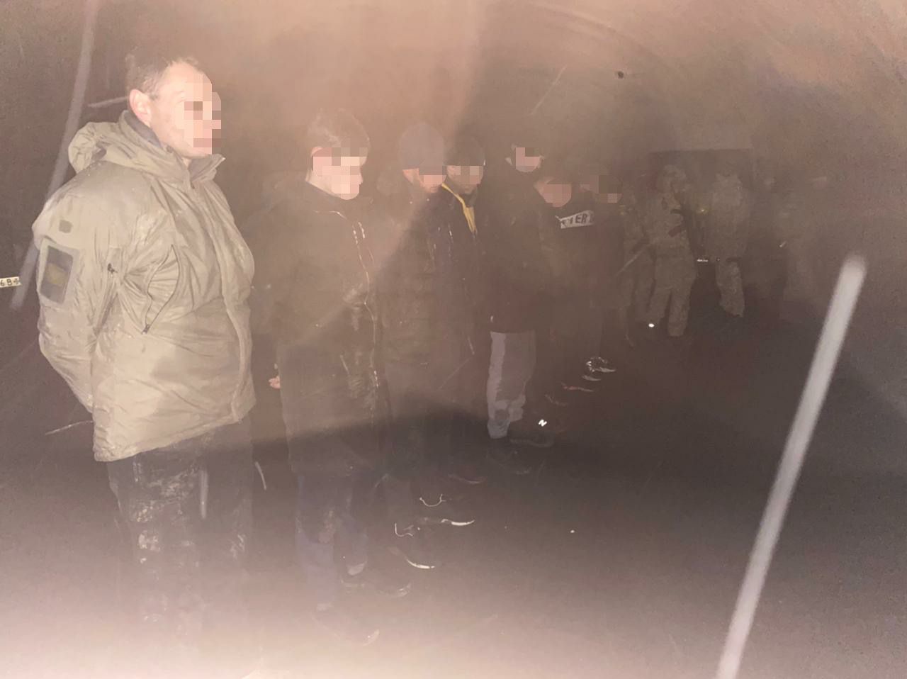 Повідомлено про підозру буковинцю, який сприяв військовозобов’язаним громадянам України у незаконному перетині держкордону