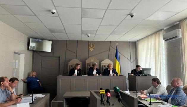 Справи Майдану: Суд розпочав підготовче засідання у справі за обвинуваченням колишнього президента та членів його злочинної групи в розстрілі мітингувальників