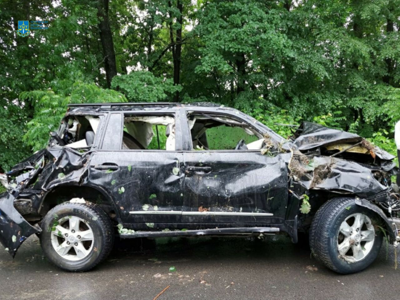 На Буковині у ДТП загинув 15-річний хлопець, ще 7 підлітків отримали ушкодження – повідомлено про підозру водію