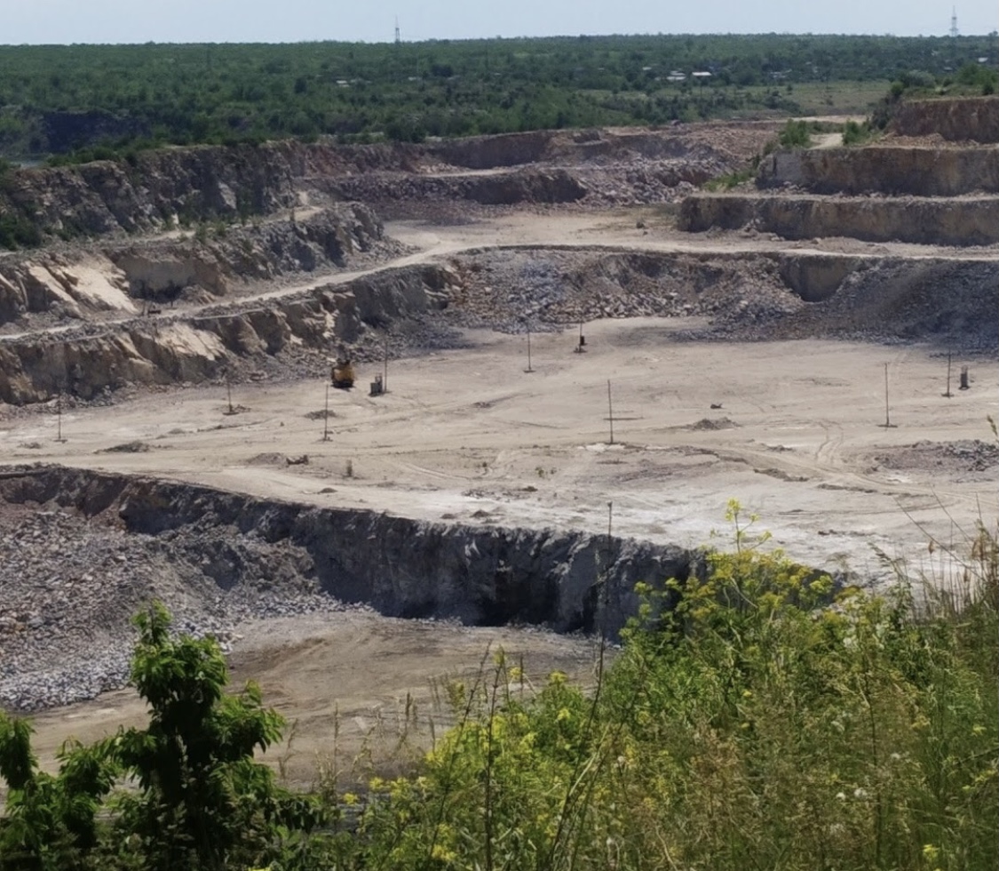 Незаконне видобування граніту на понад 450 млн грн – на Запоріжжі судитимуть керівника кам’яного кар’єру (ФОТО)