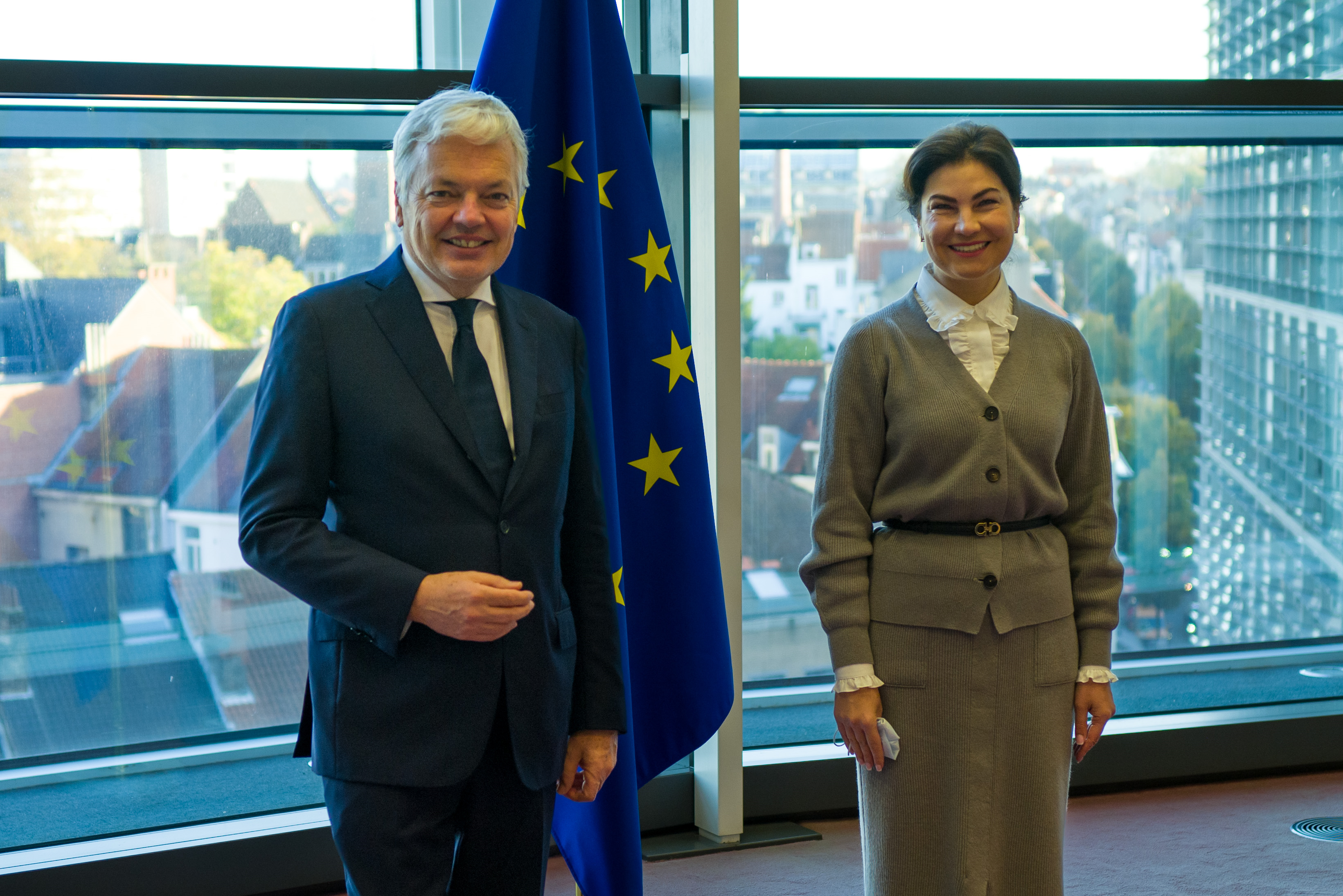Генеральний прокурор зустрілась з Комісаром ЄС з питань юстиції Дідьє Рейндерсом (ФОТО)