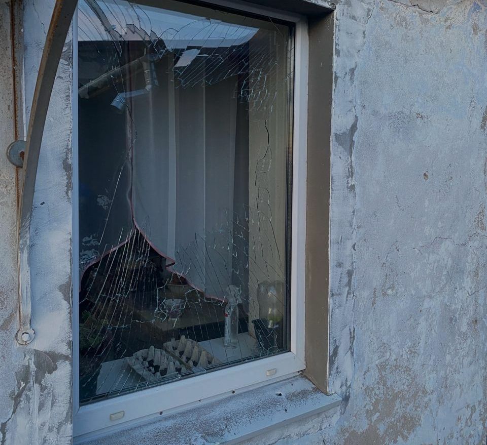 Поранені цивільні внаслідок обстрілів армією рф Херсонського району - правоохоронці  документують наслідки