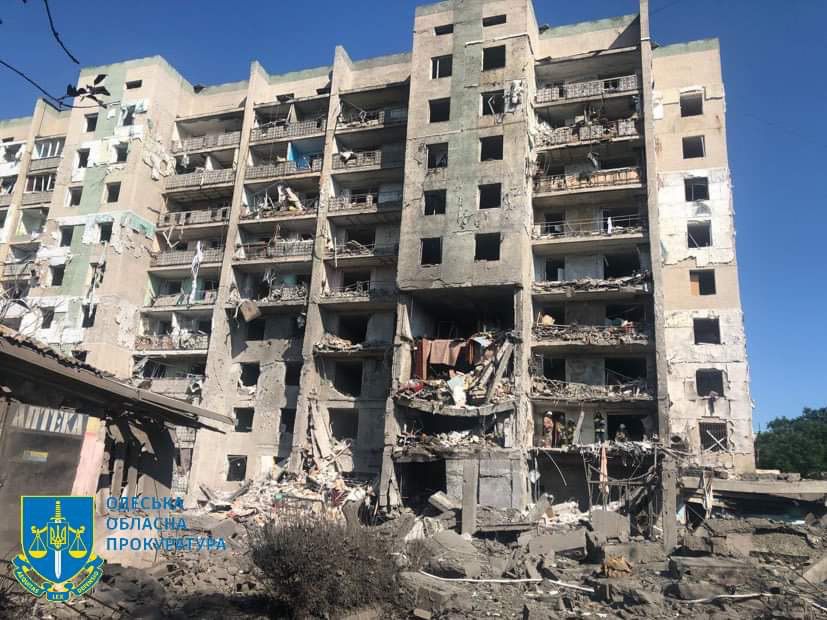 1,4 млн грн збитків на відновленні будинків, пошкоджених через обстріли, – повідомлено про підозру голові сільради на Одещині