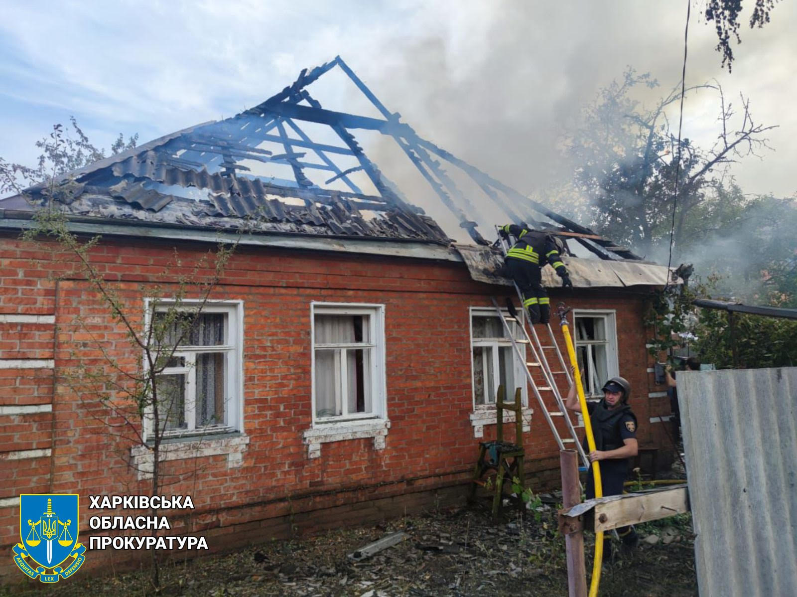 Загиблий та 12 поранених внаслідок атаки ворога на м. Дергачі - розпочато розслідування